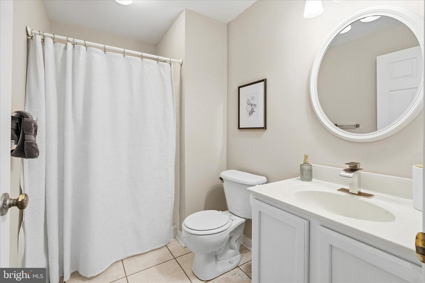 4024 Manheim Court photo 36