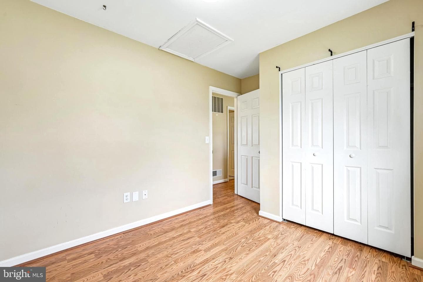 9 Heritage Lane photo 9