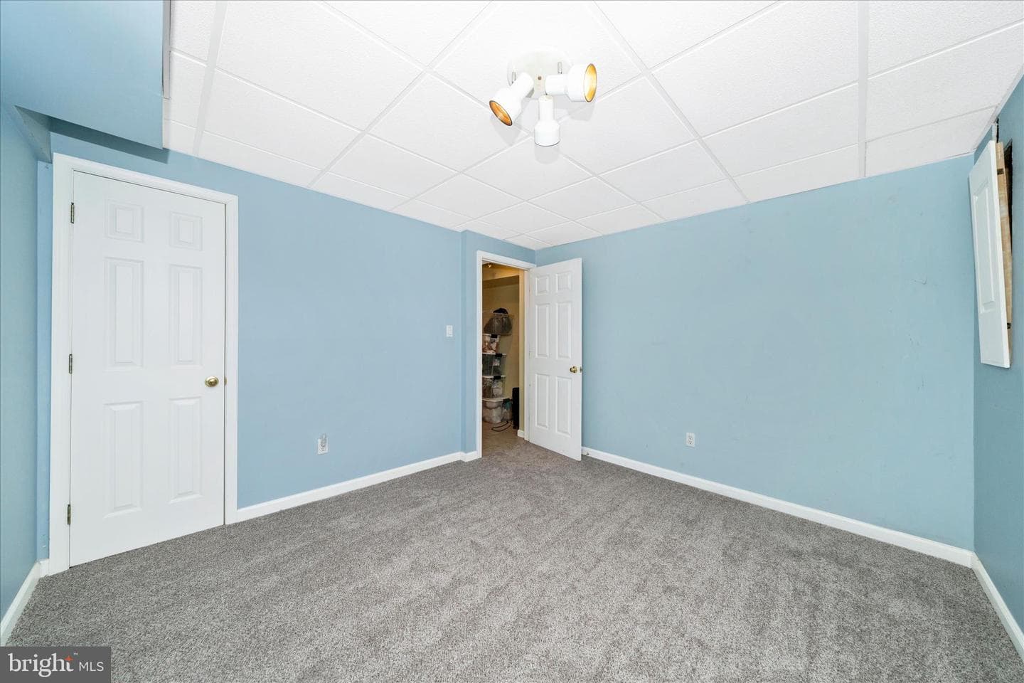 9534 Liberty Road photo 41