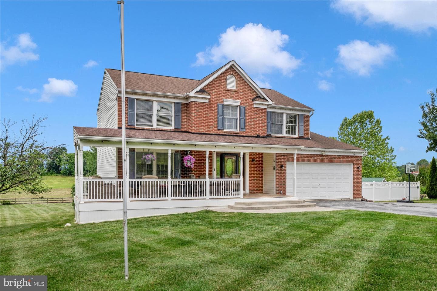 9534 Liberty Road photo 5