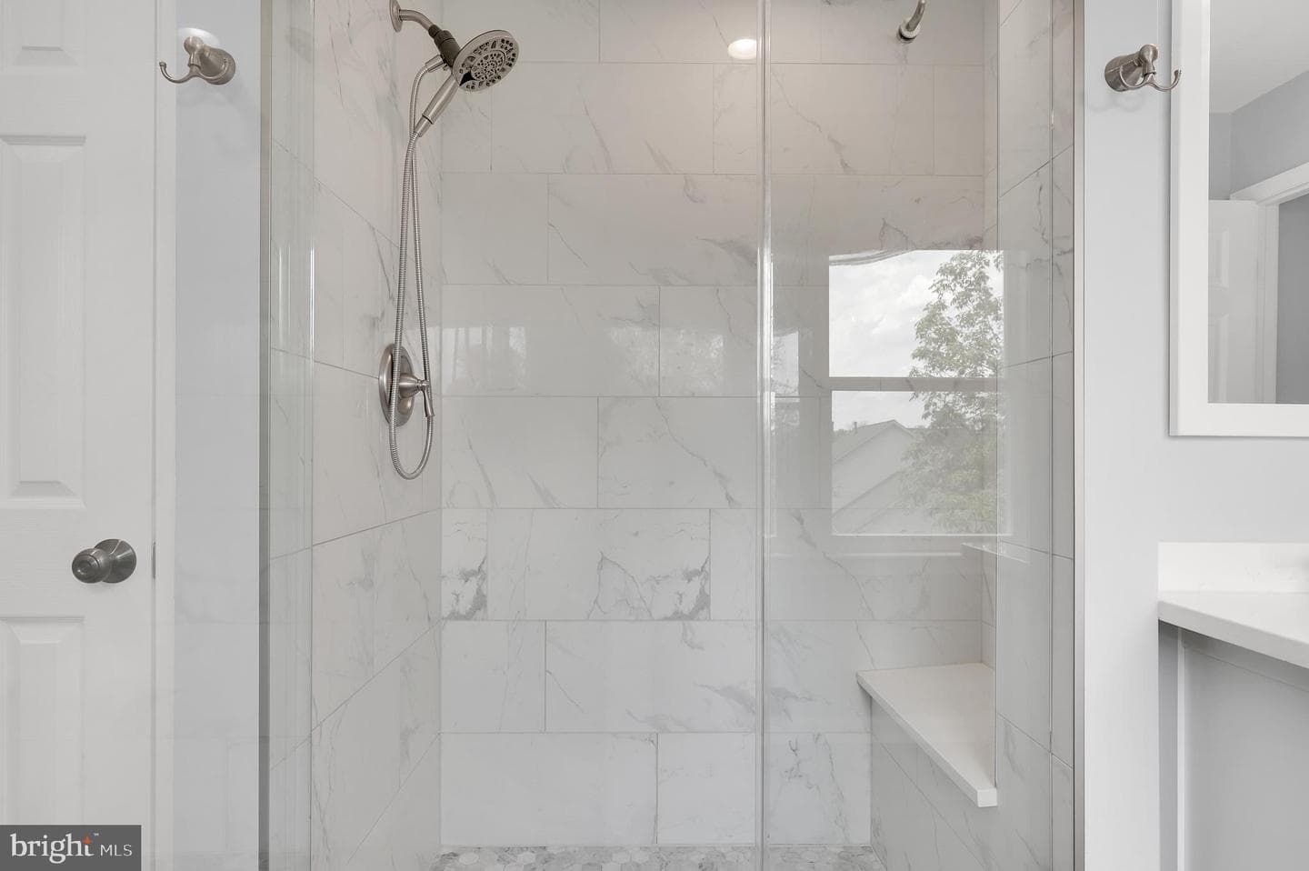 255 Braeburn Drive photo 31
