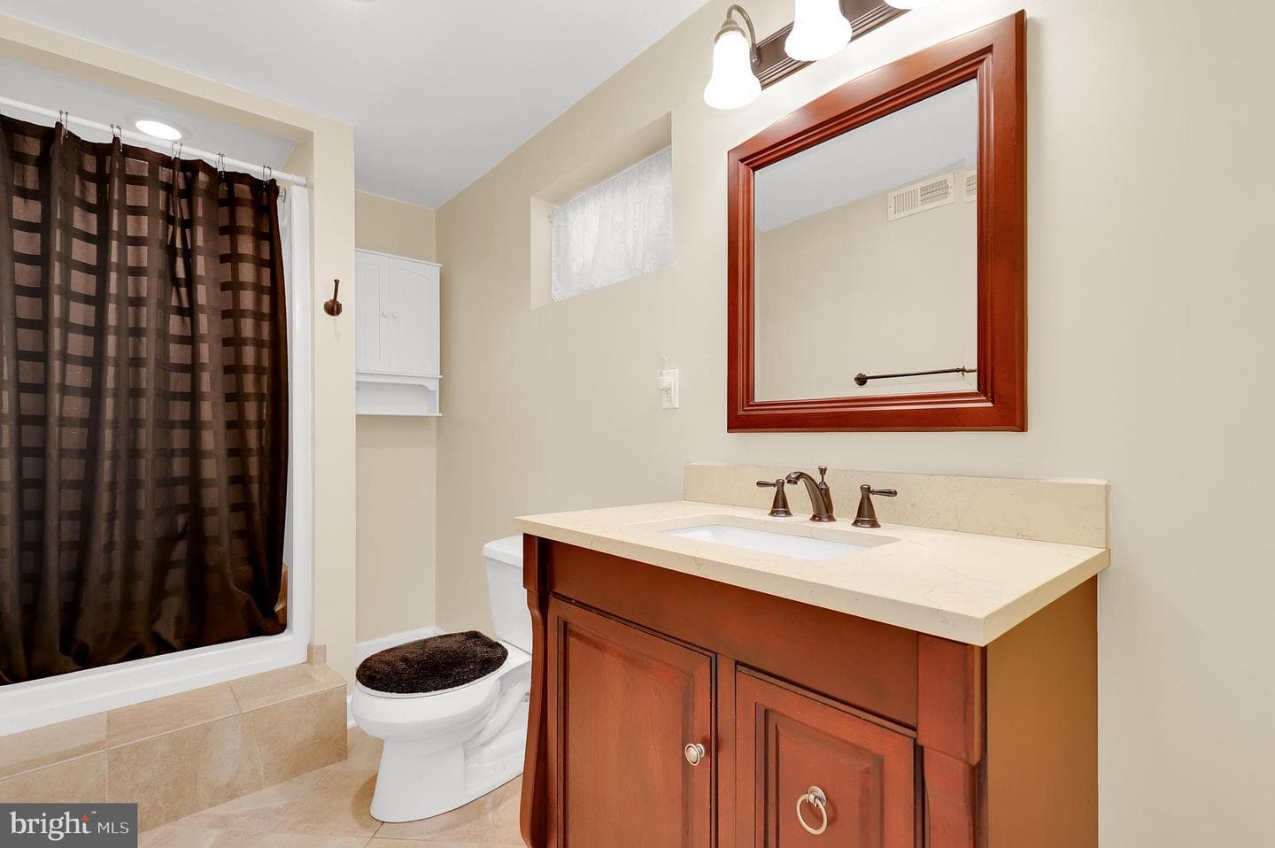 255 Braeburn Drive photo 37