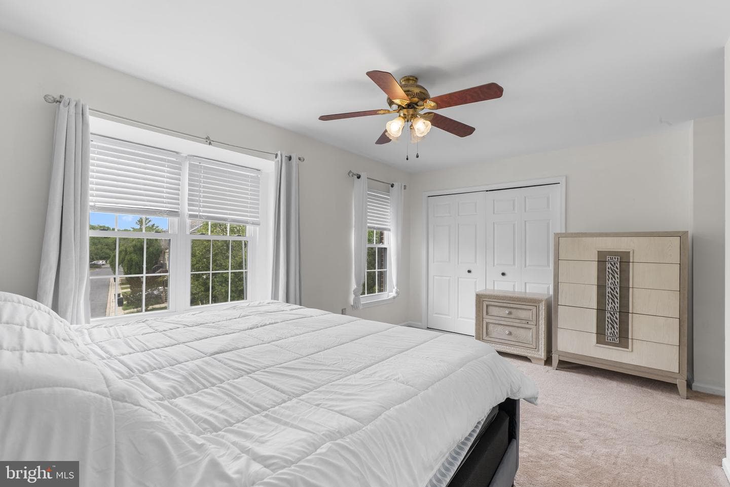 7069 Bradshaw Court W photo 14
