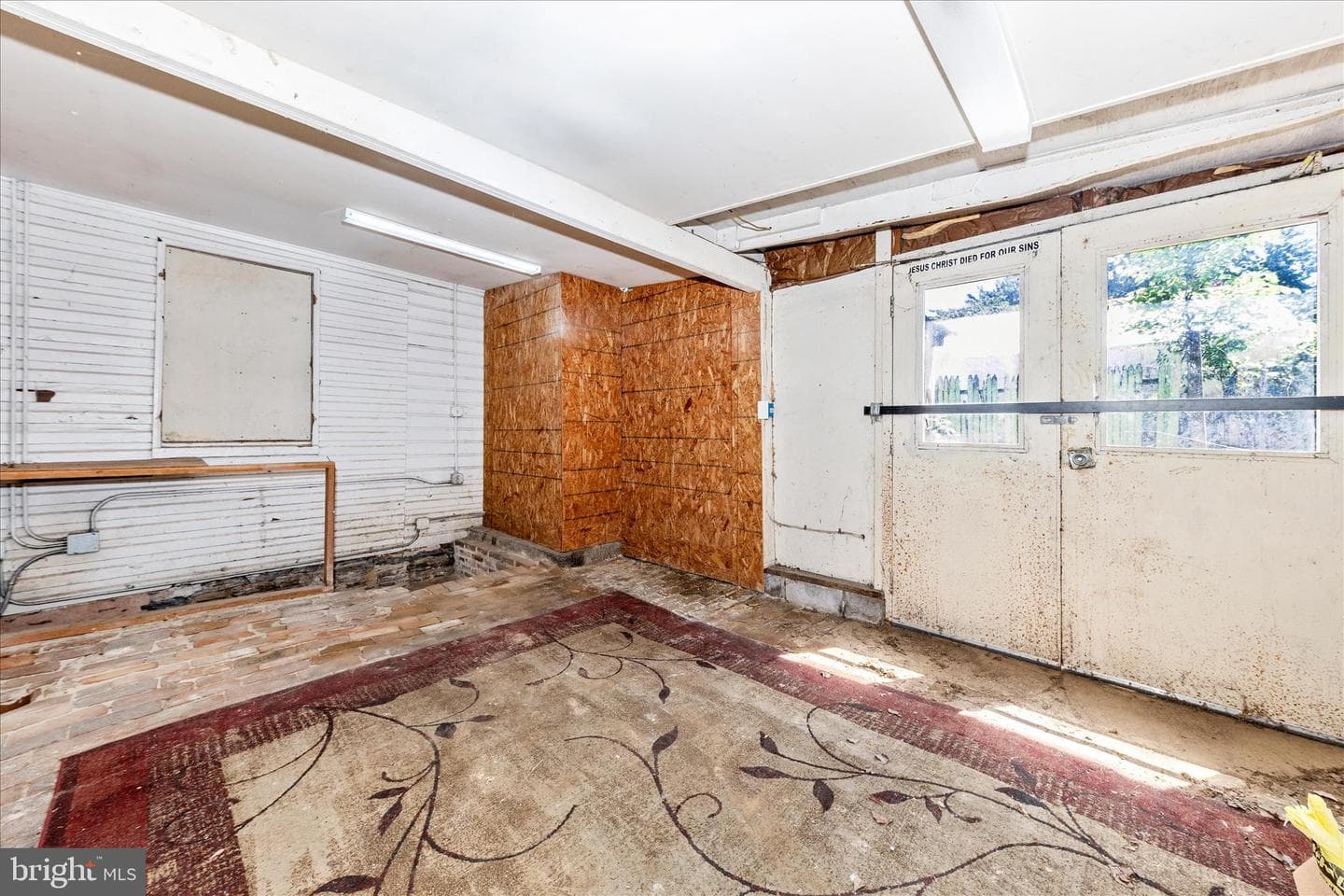 432 N Bentz photo 22