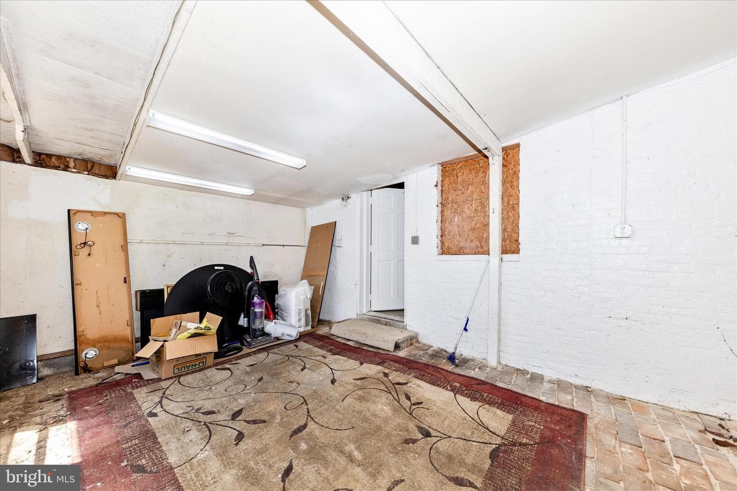 432 N Bentz photo 24