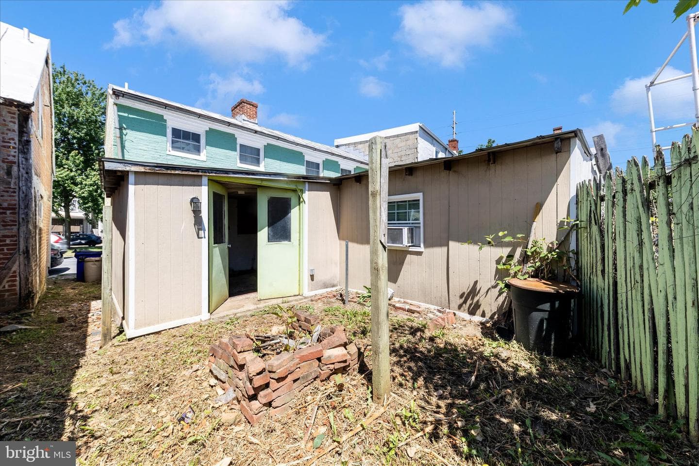 432 N Bentz photo 29