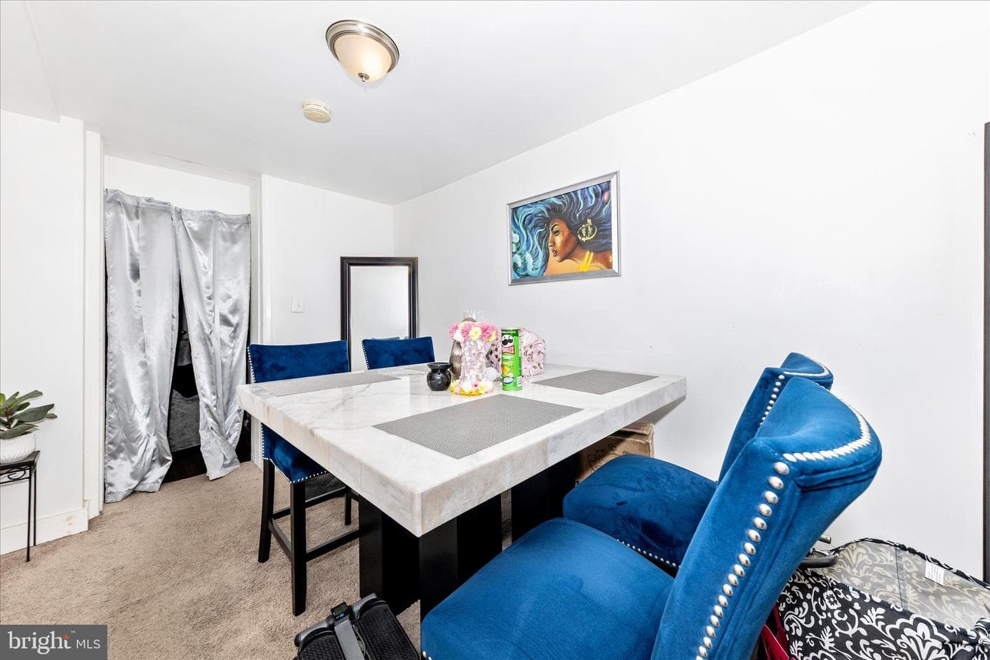 432 N Bentz photo 7