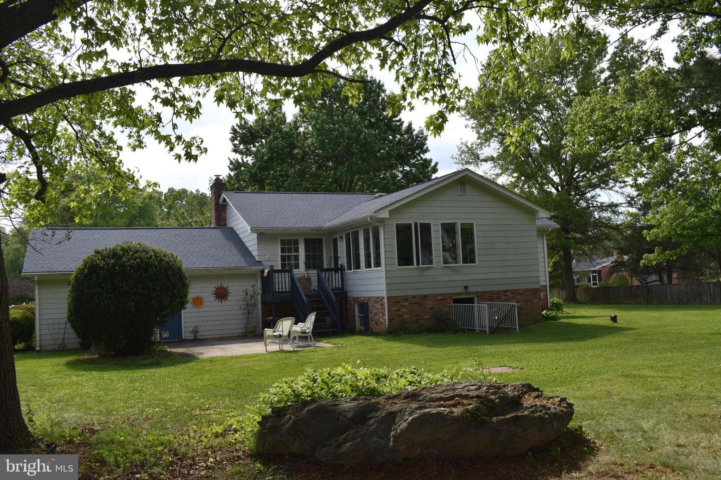 8111 Overlook Court photo 32
