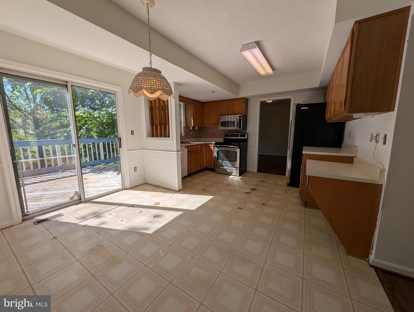 401 Westridge Circle photo 9