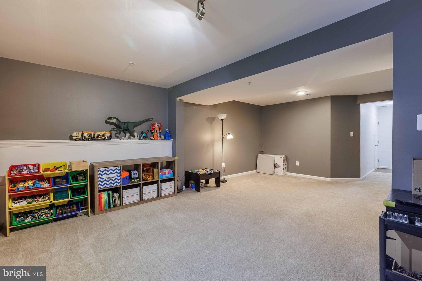 3638 Singleton Terrace photo 4