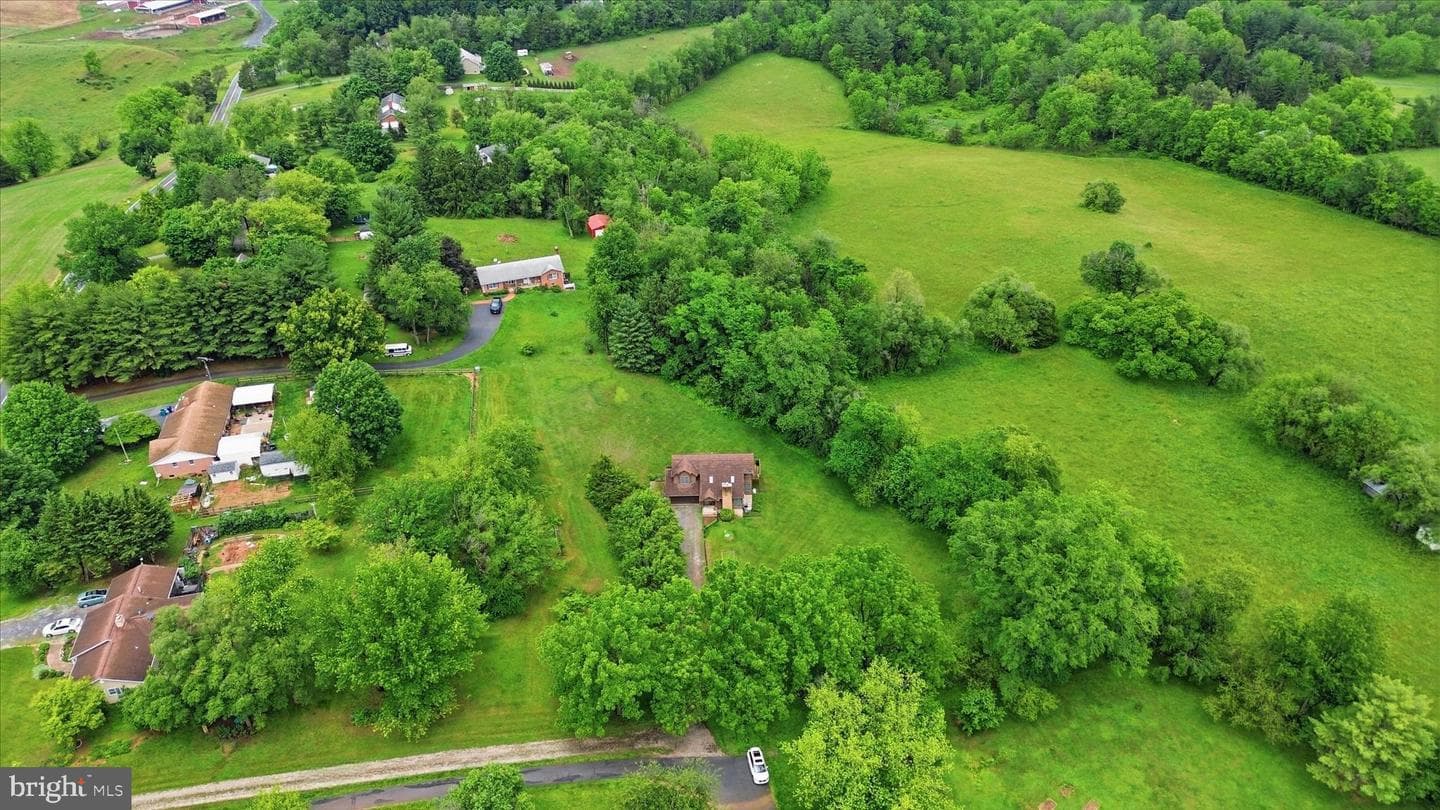 12763 Bunker Hill Road photo 42