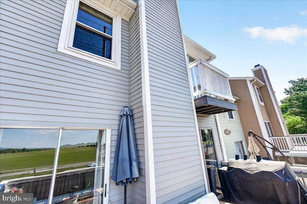 541 Ellrose Court photo 57
