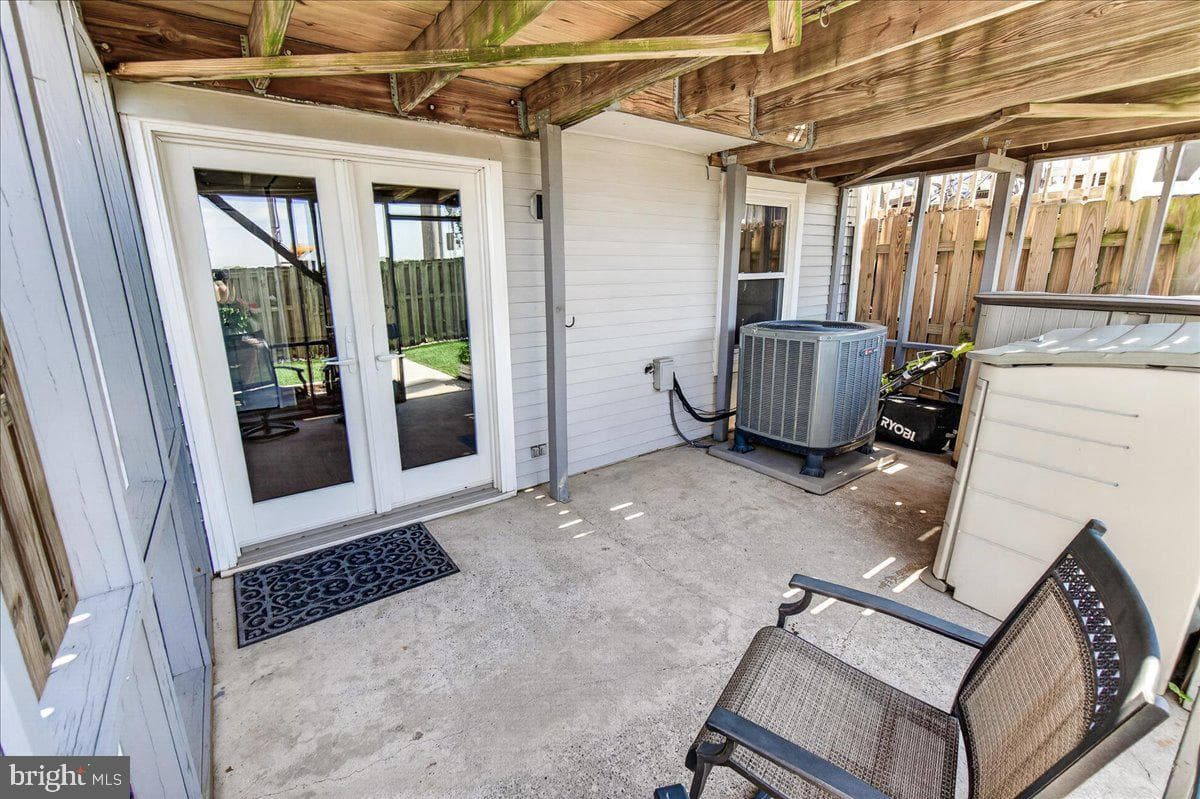 541 Ellrose Court photo 59