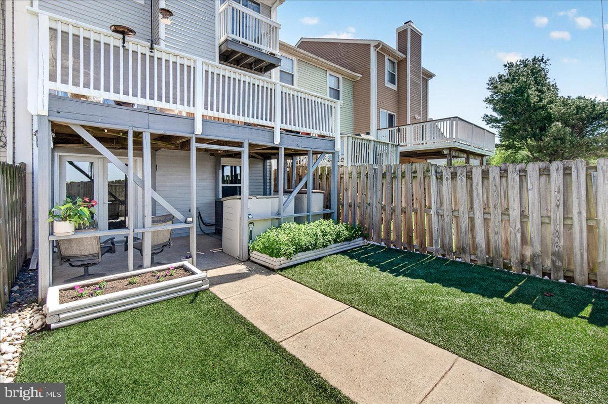 541 Ellrose Court photo 63