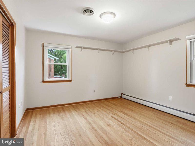 112 Locust Court photo 21