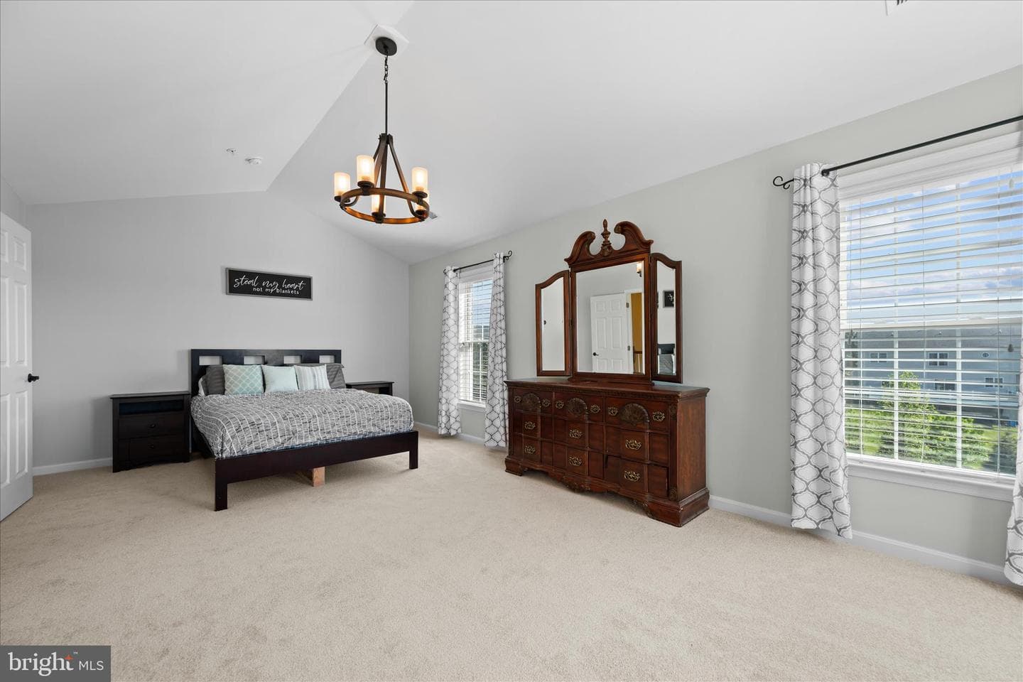 403 Richard Roberts Street photo 33
