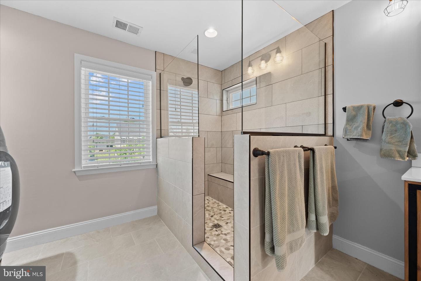 403 Richard Roberts Street photo 38