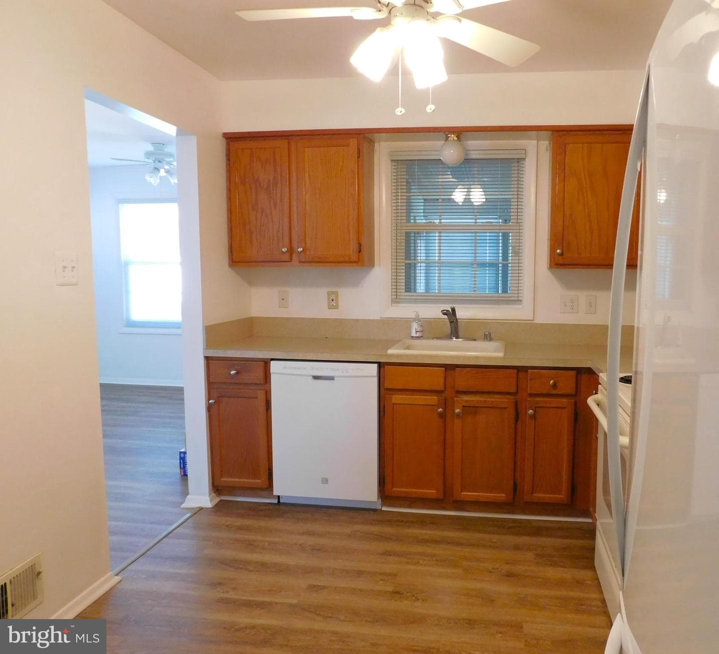 6985 Arbor Drive photo 11
