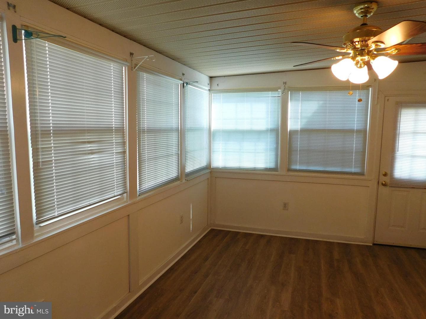 6985 Arbor Drive photo 24