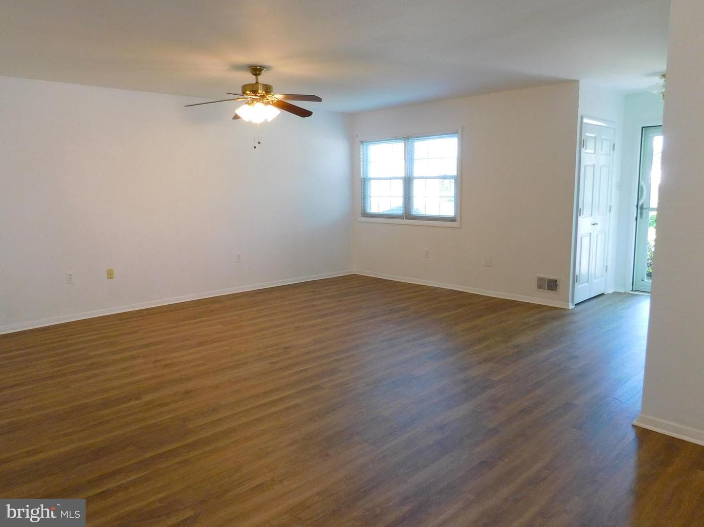 6985 Arbor Drive photo 5