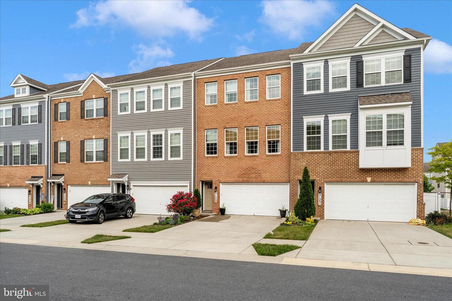 5125 Ironsides Drive photo 55