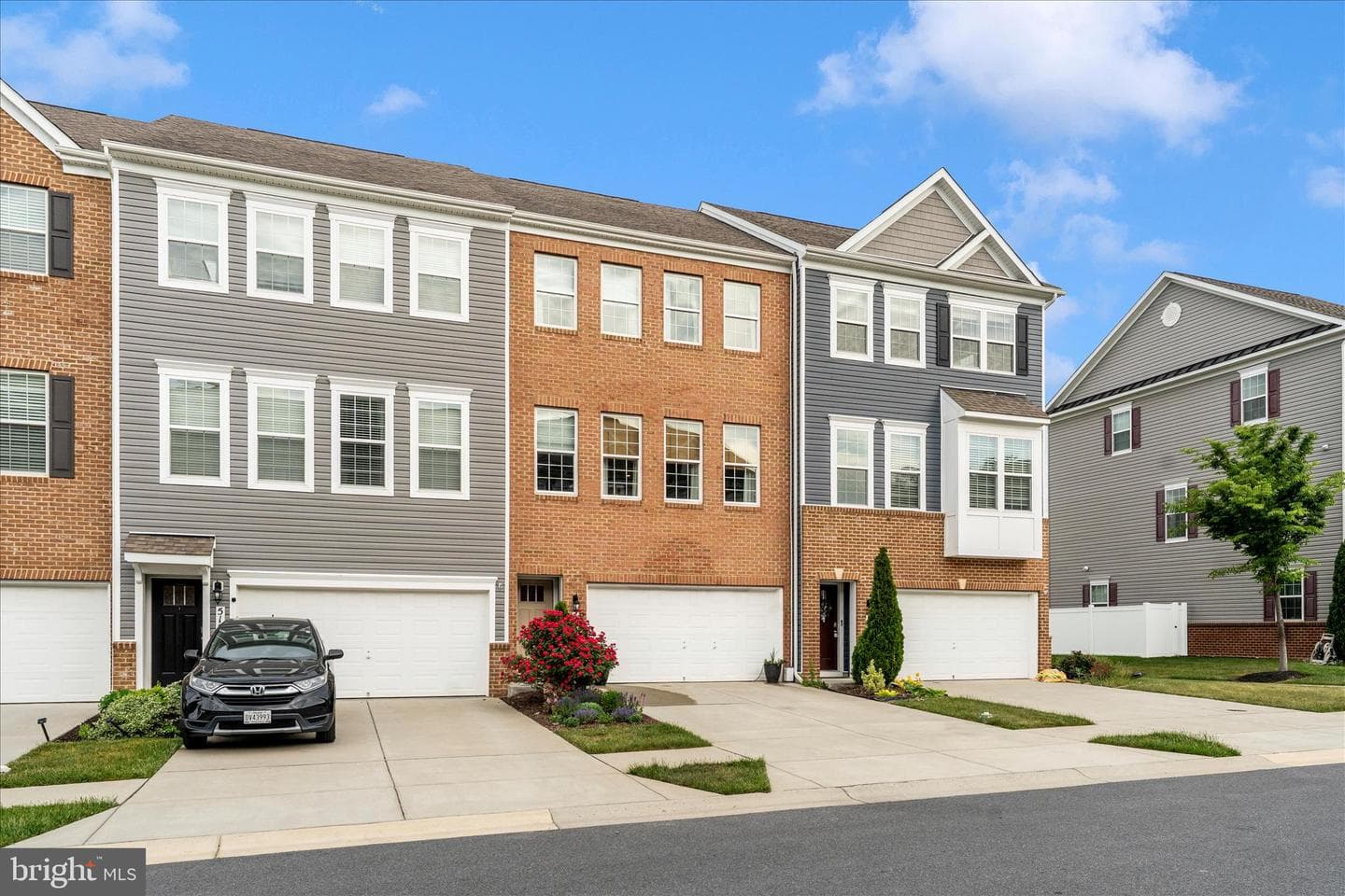 5125 Ironsides Drive photo 56