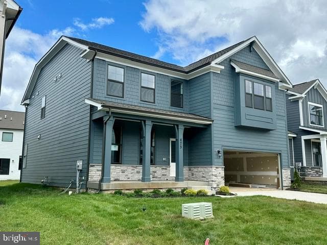473 Ensemble Way photo 3