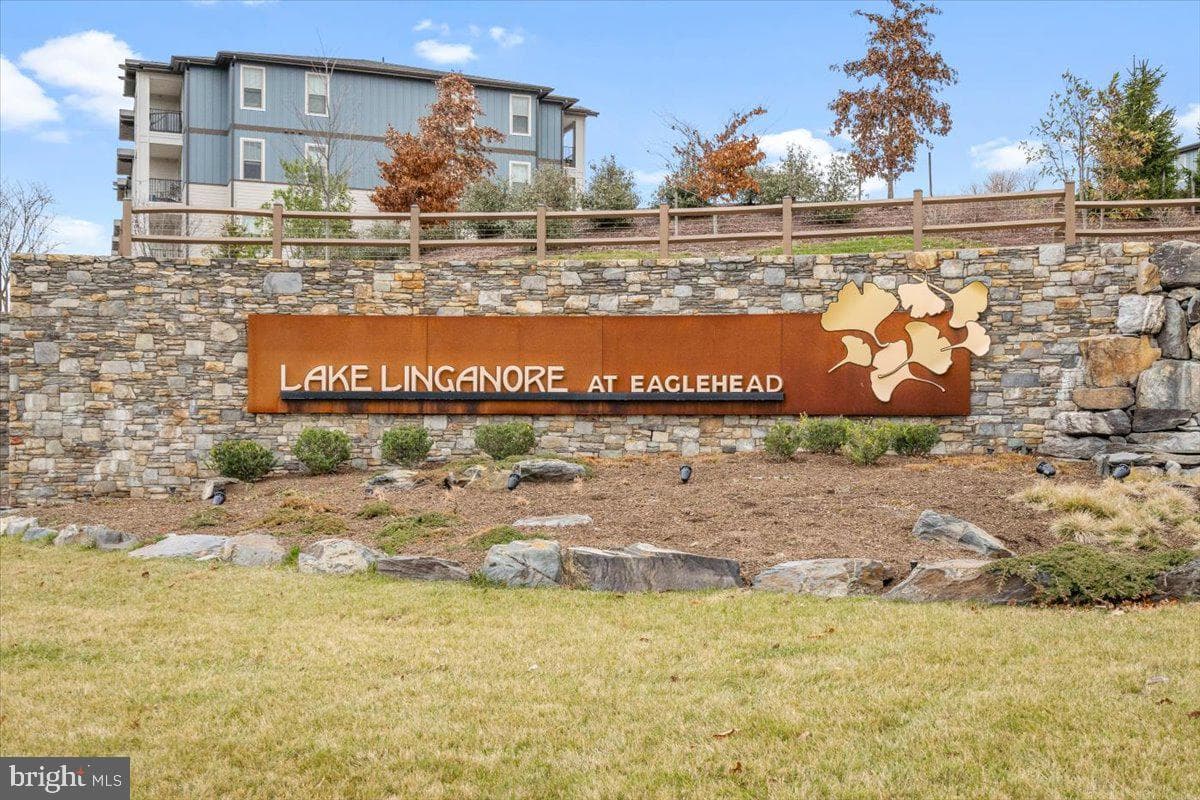 5733 Meadowood Street #303 photo 47