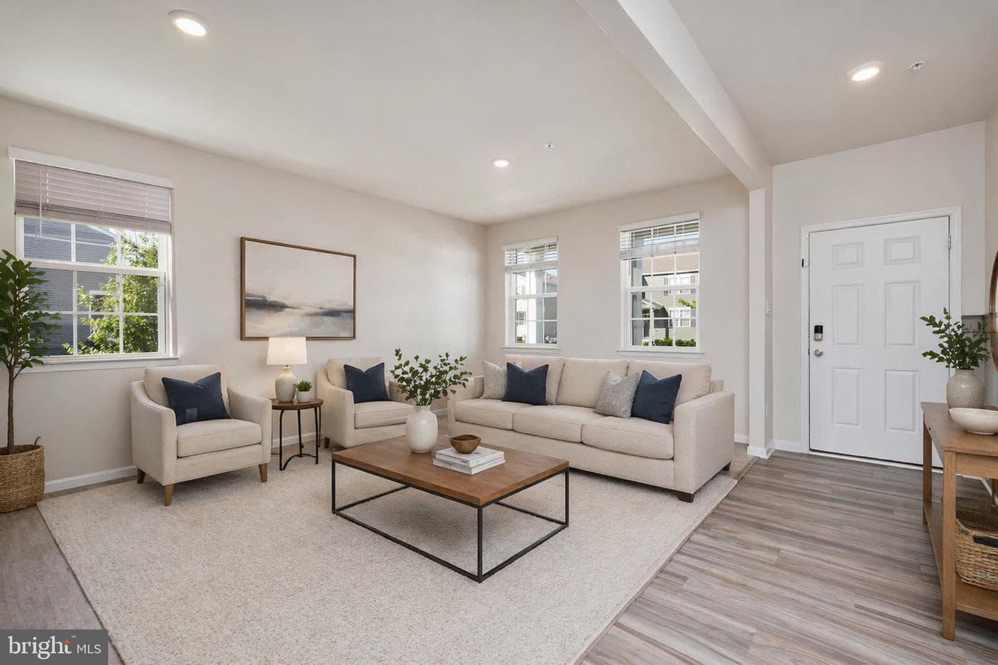 2085 Pomona Way photo 16
