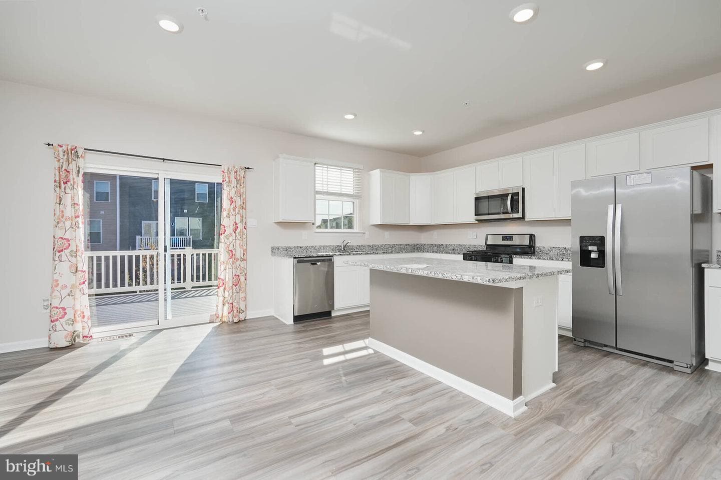 2085 Pomona Way photo 21