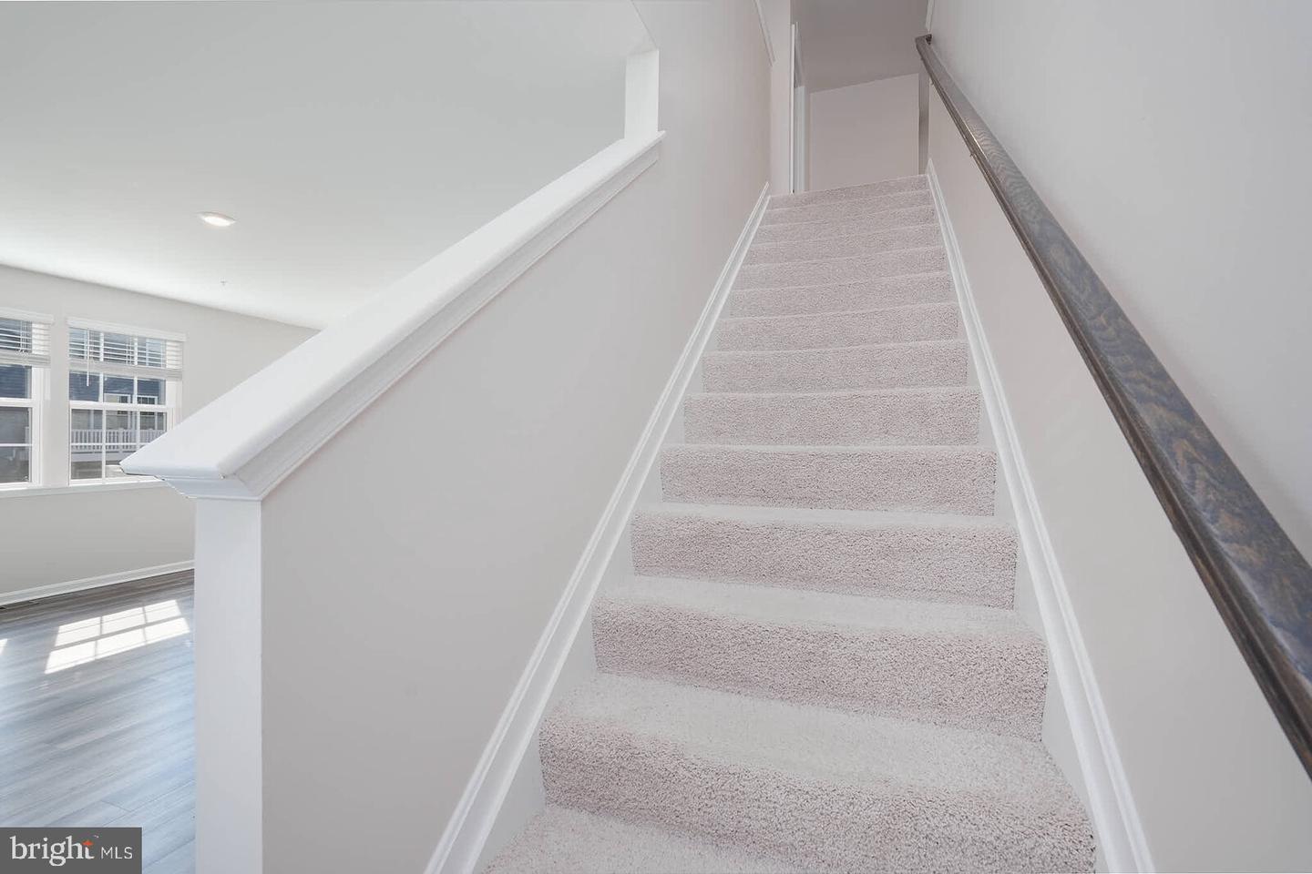 2085 Pomona Way photo 25