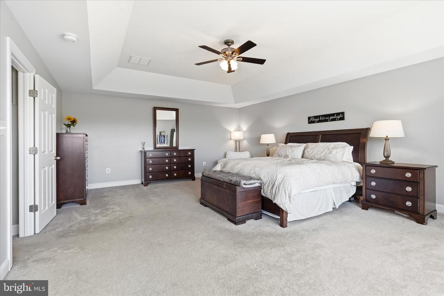 2258 W. Greenleaf Drive photo 19