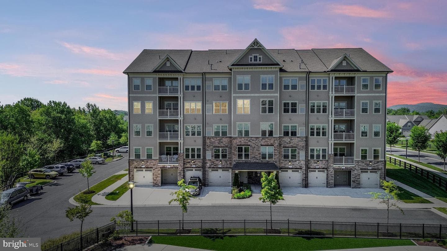 3282 Pine Needle Circle #301, Frederick