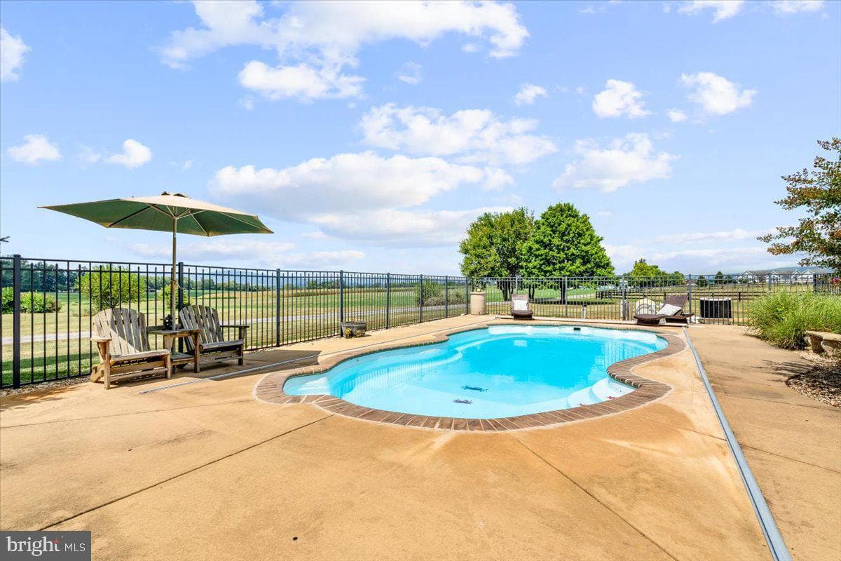 3938 Cherry Lane photo 45
