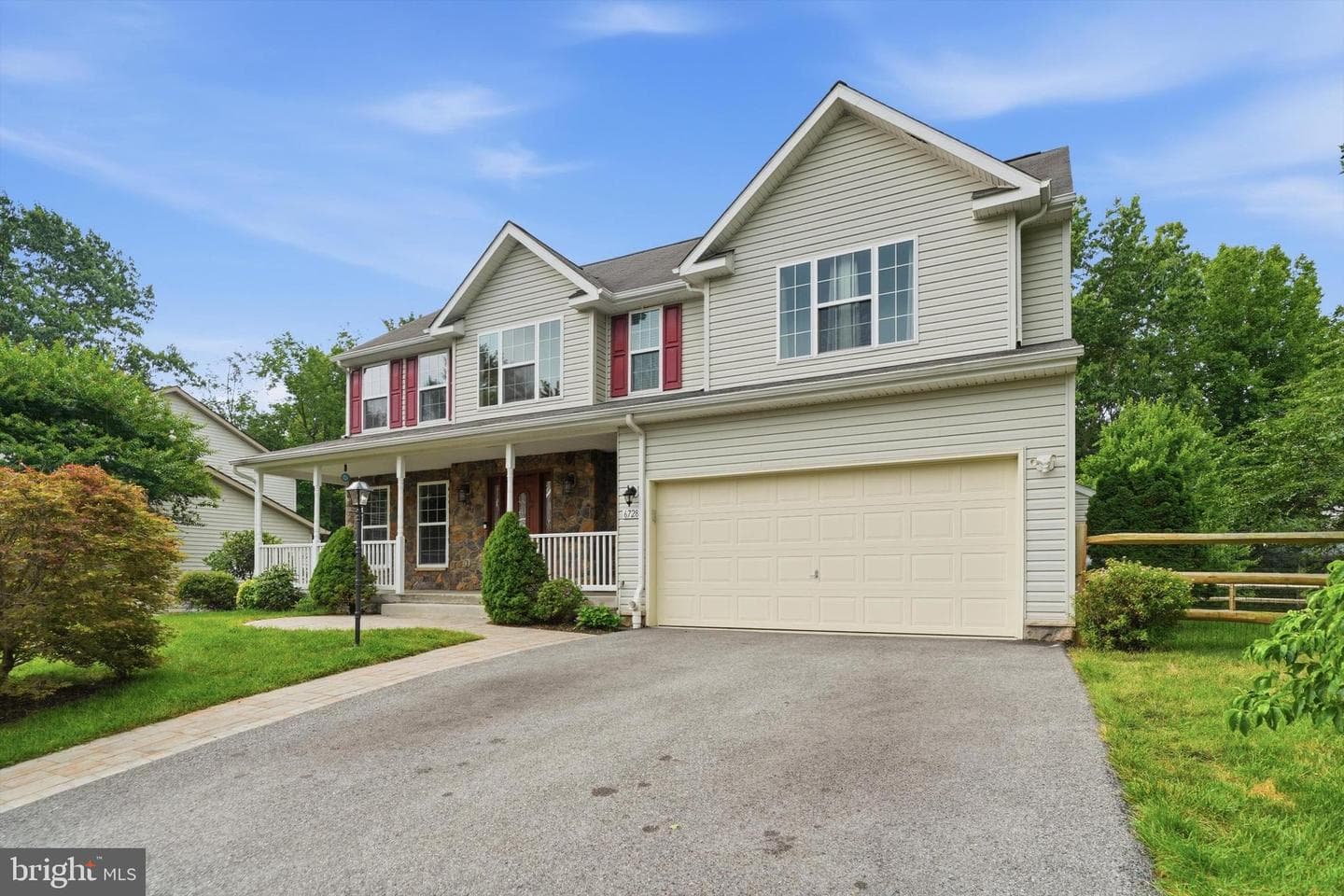 6728 Meadowlawn Circle photo 40