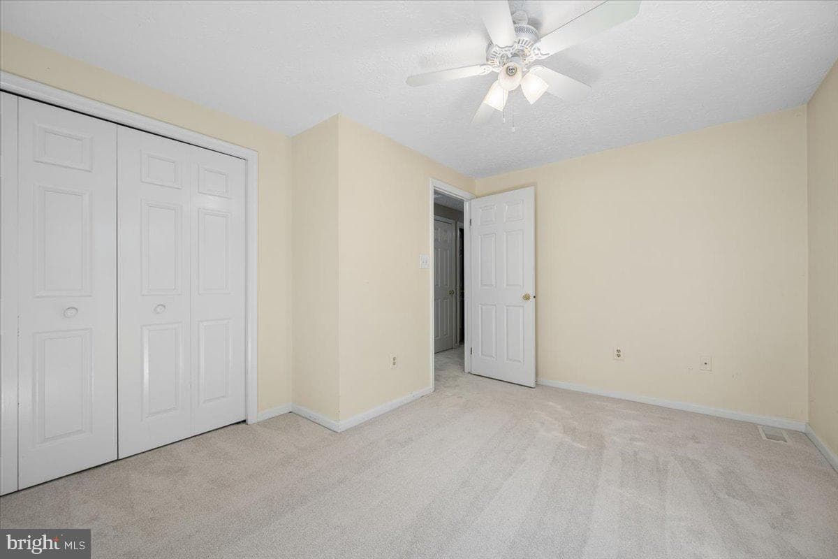 6396 Devonshire Lane photo 38
