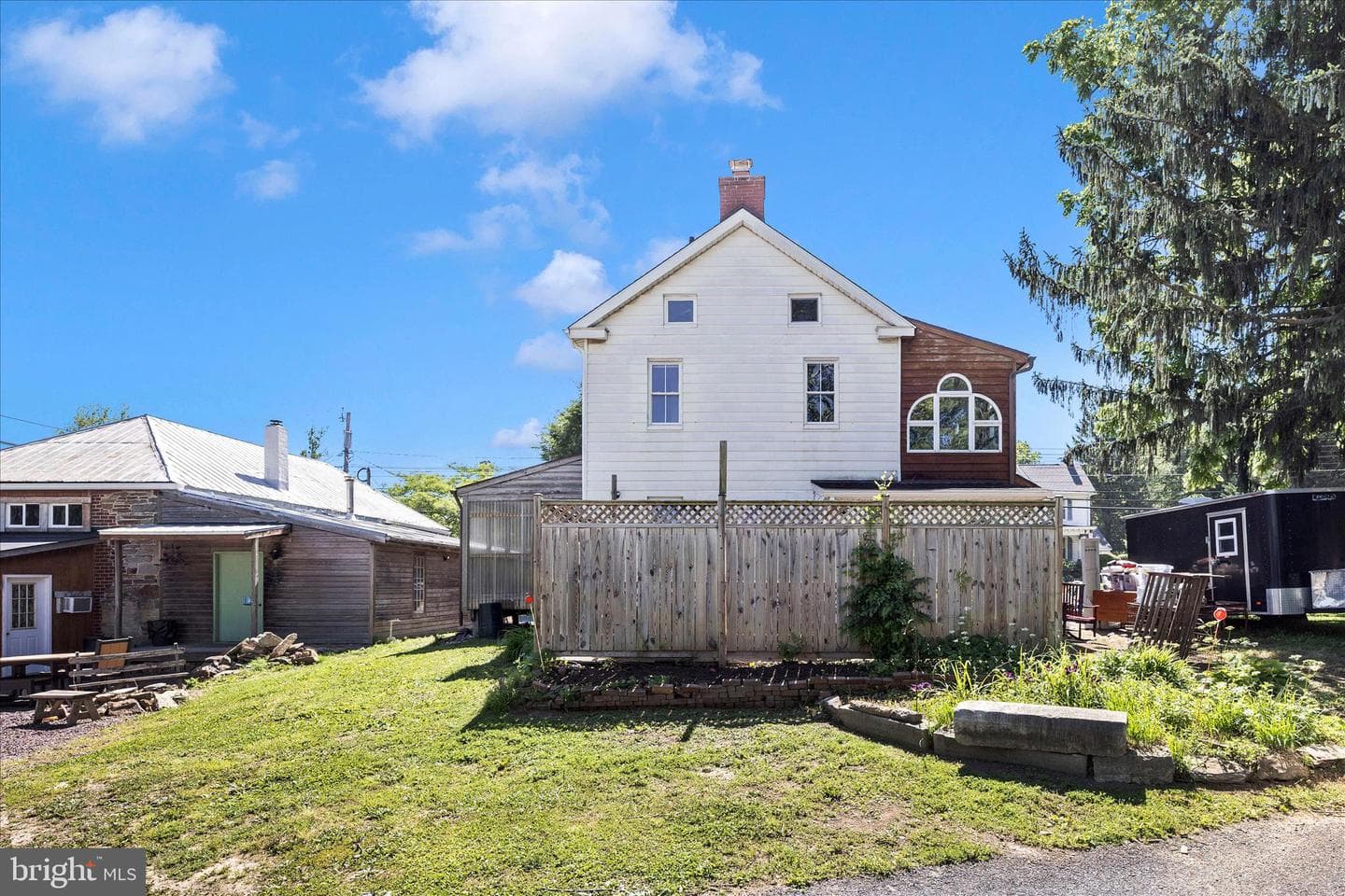 3528 Buckeystown Pike photo 46