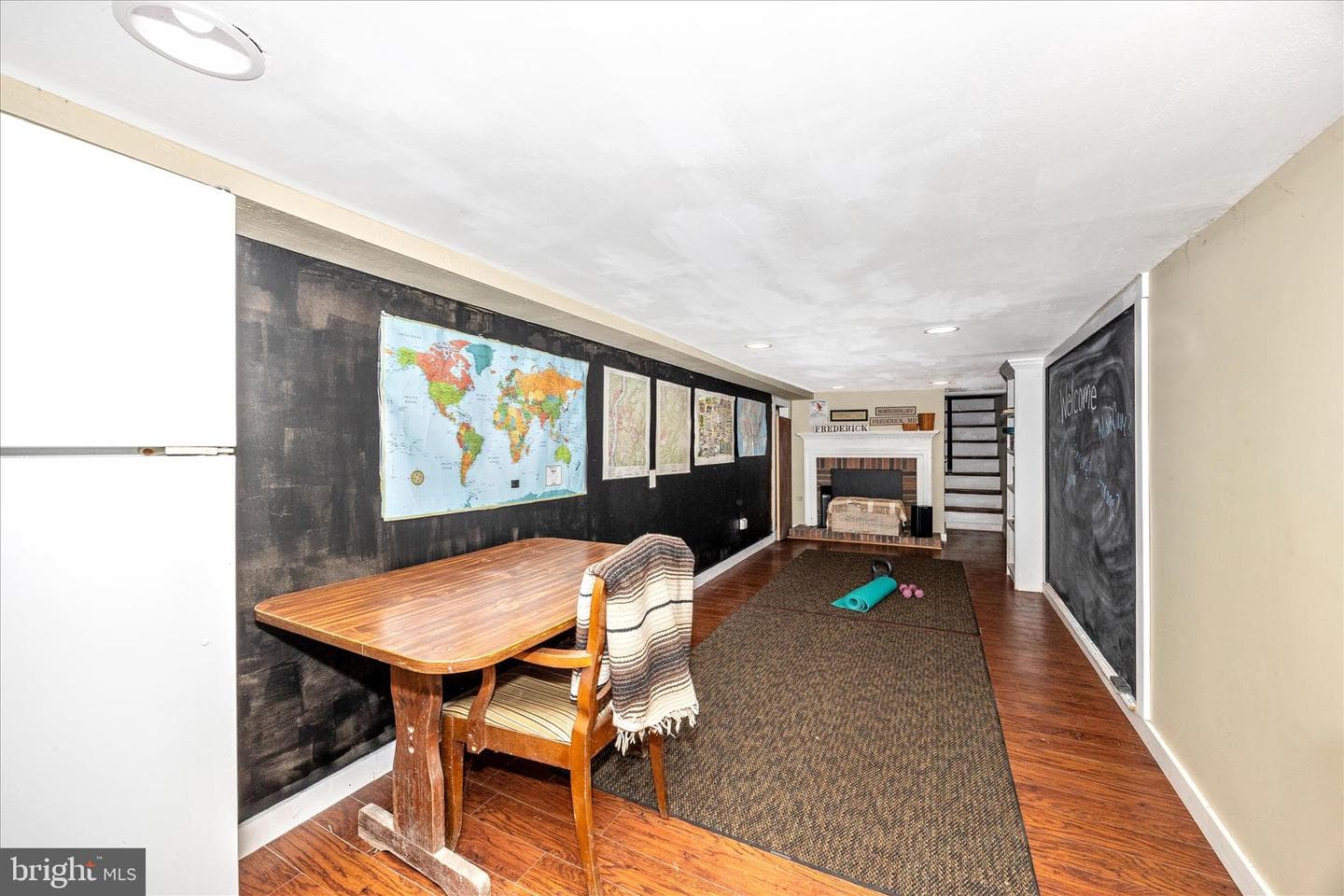 722 N Market Street N photo 14