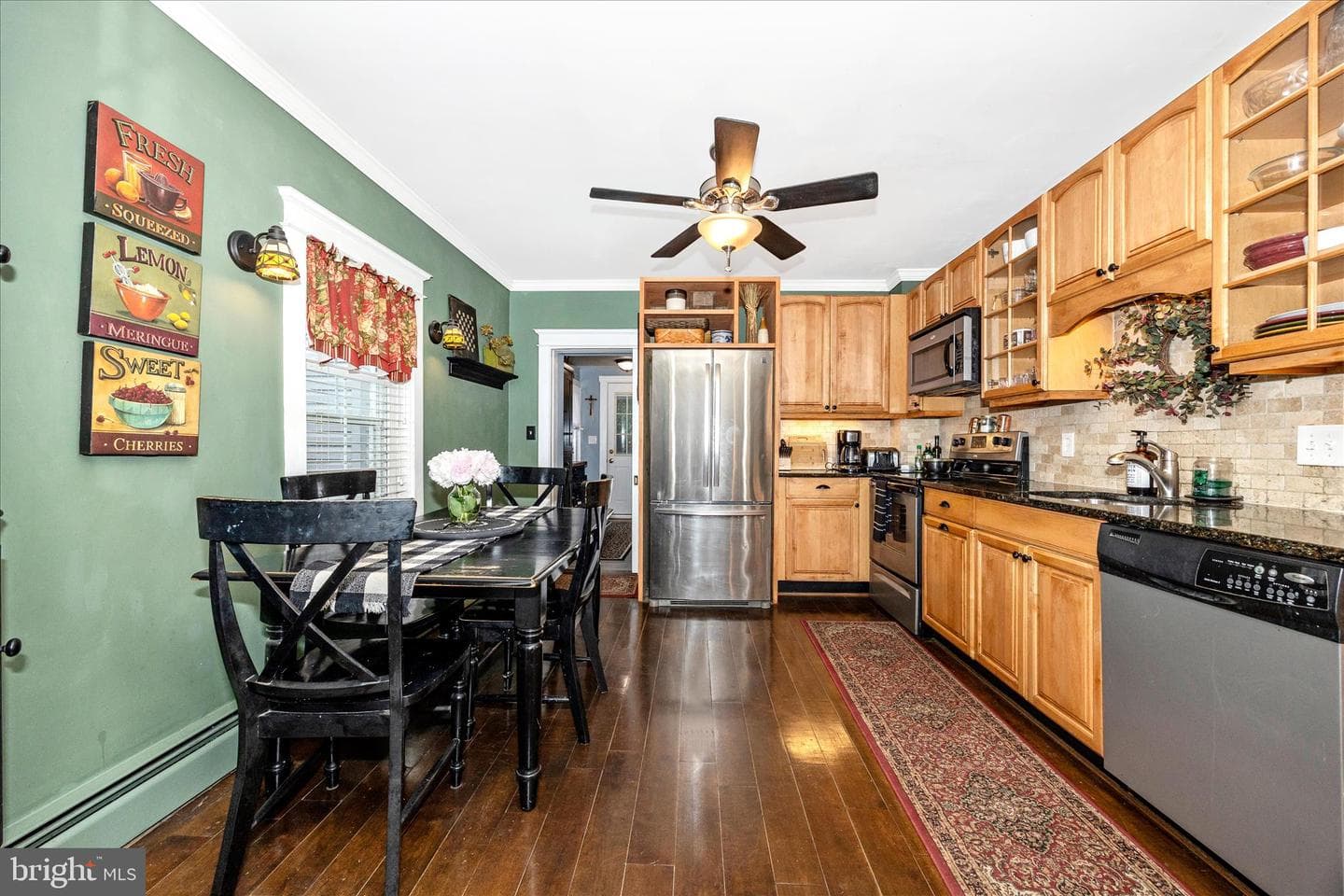 722 N Market Street N photo 3