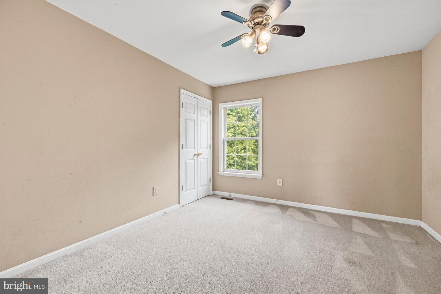 100 Crossing Pointe Court photo 14