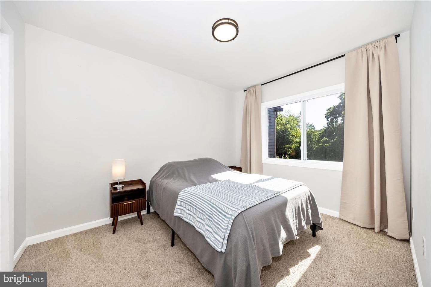 8796 Discovery Boulevard photo 24