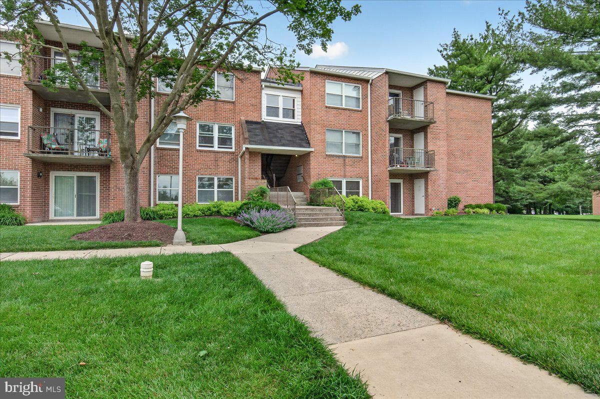 200 Chapel Court #209, Walkersville