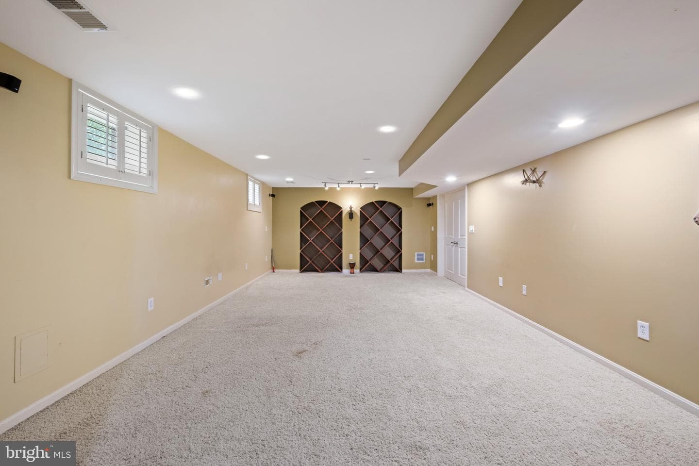 2425 Hunters Chase Court photo 23