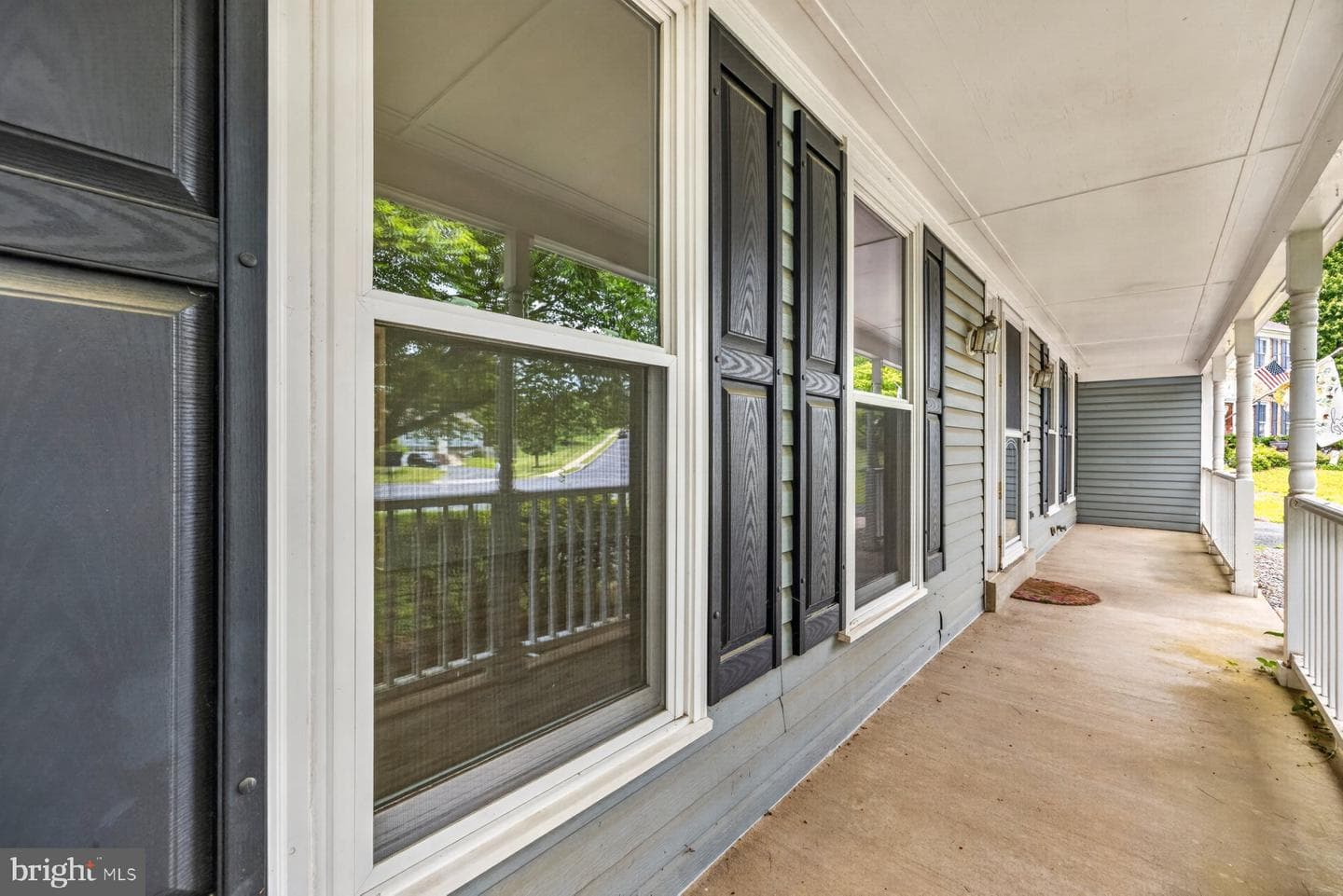 302 Spring Gate Court photo 4