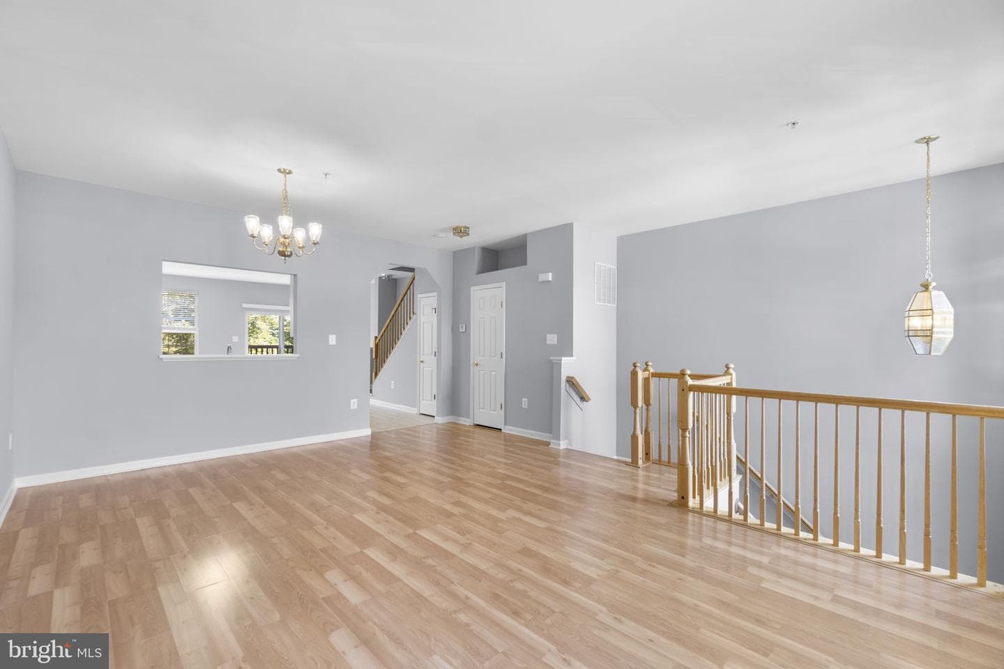 153 Fieldstone Ct photo 8