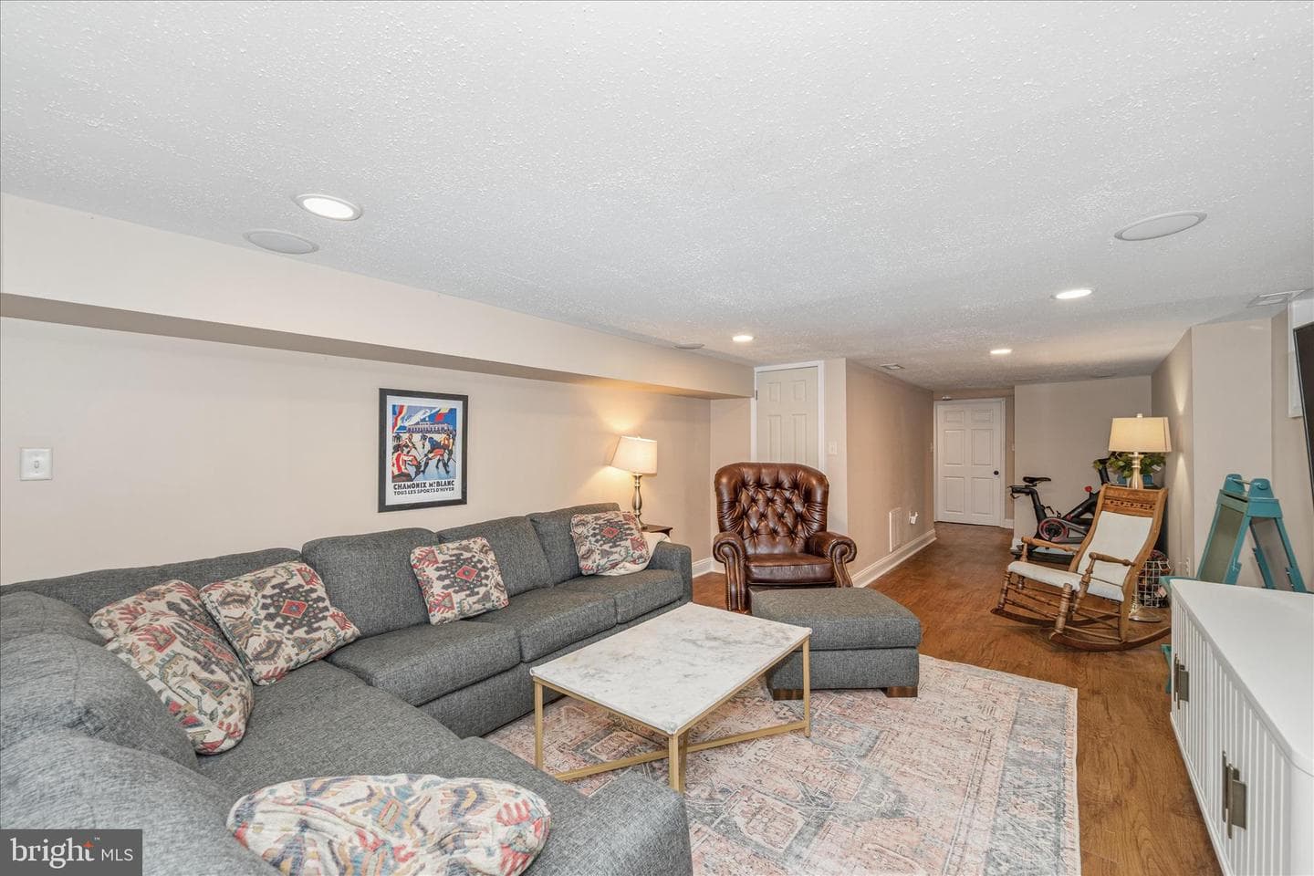 1190 N Market Street photo 58