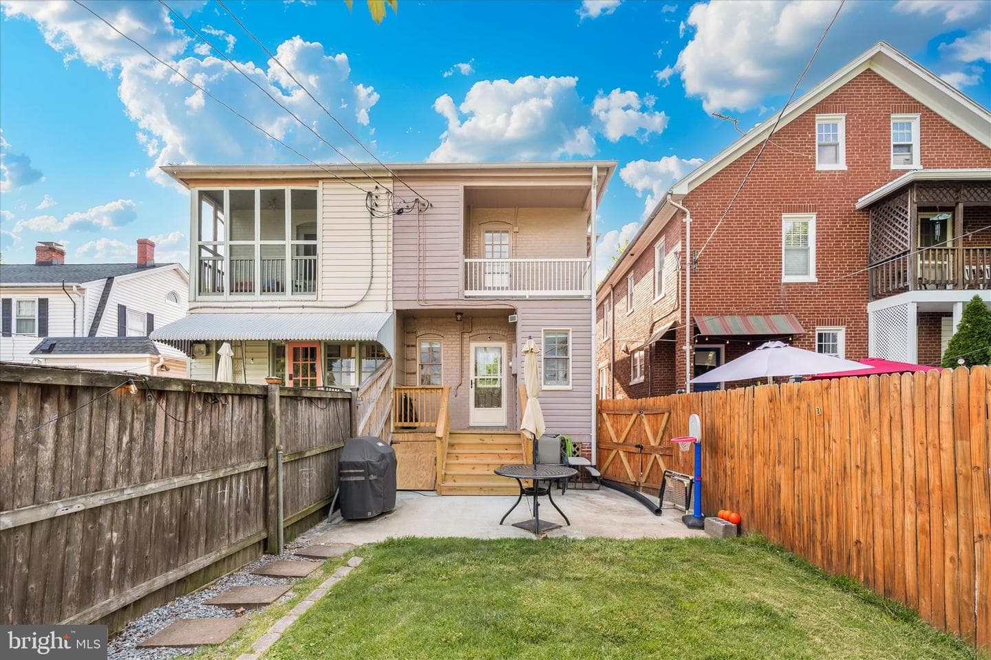 1190 N Market Street photo 60