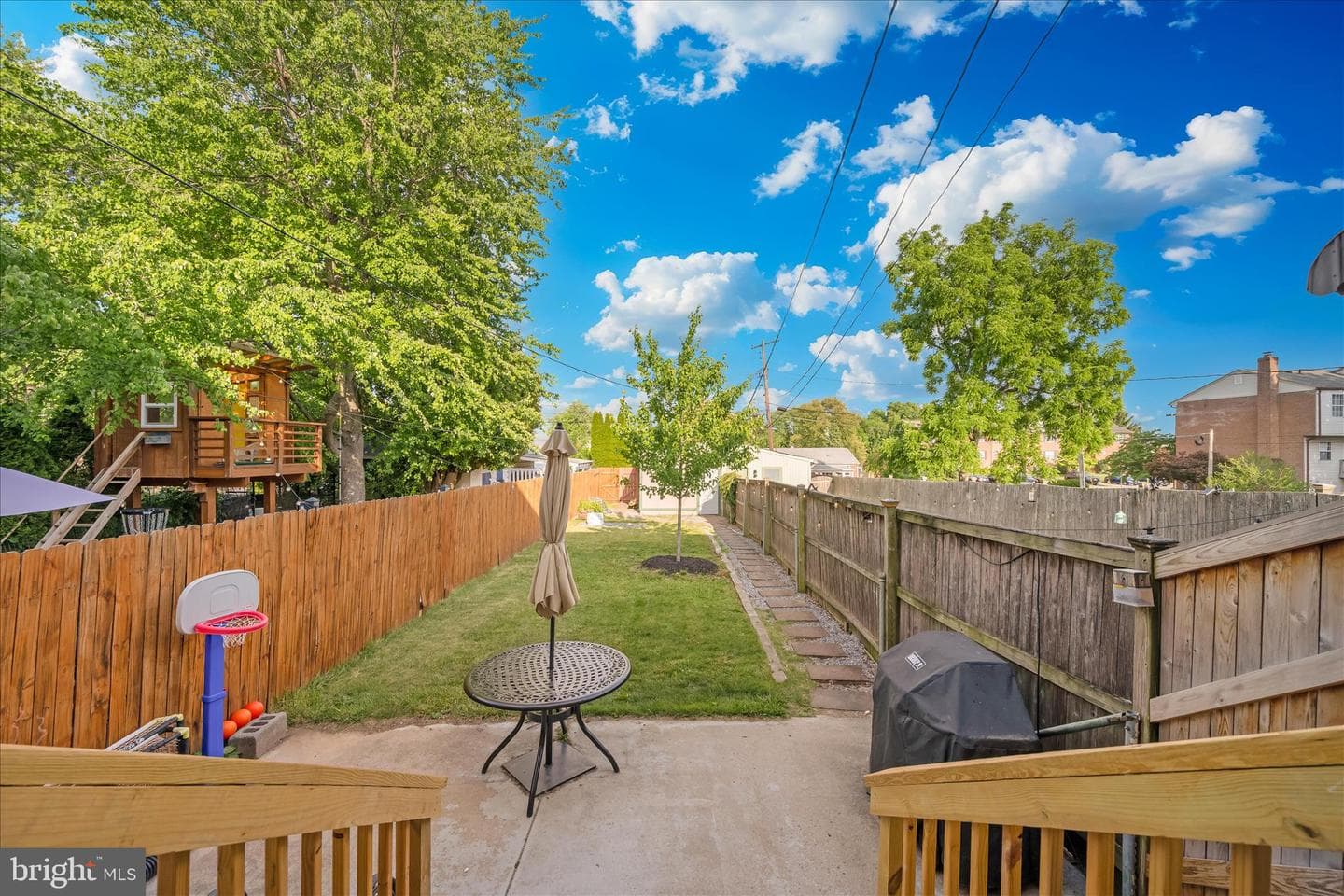 1190 N Market Street photo 61