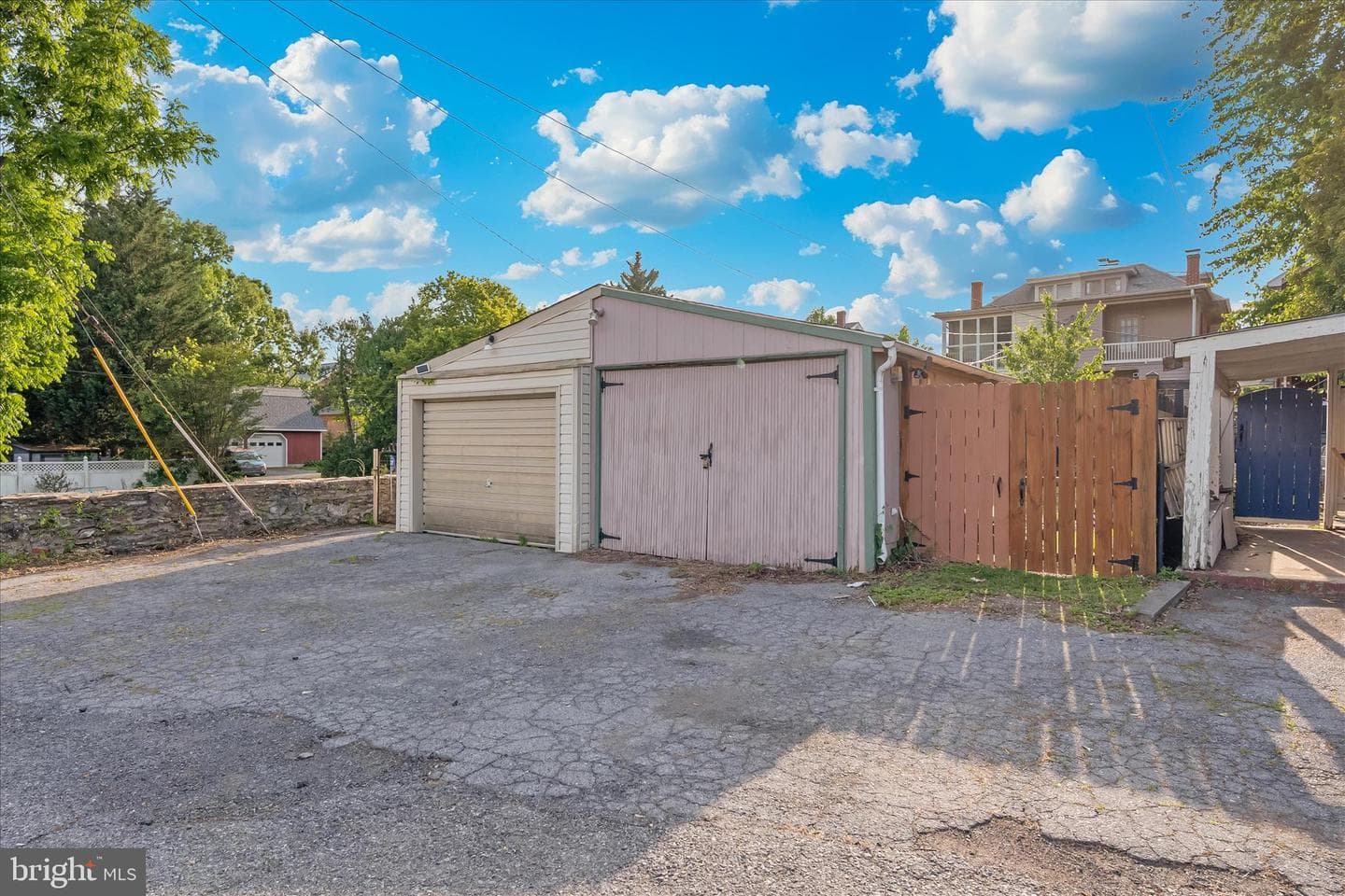 1190 N Market Street photo 70