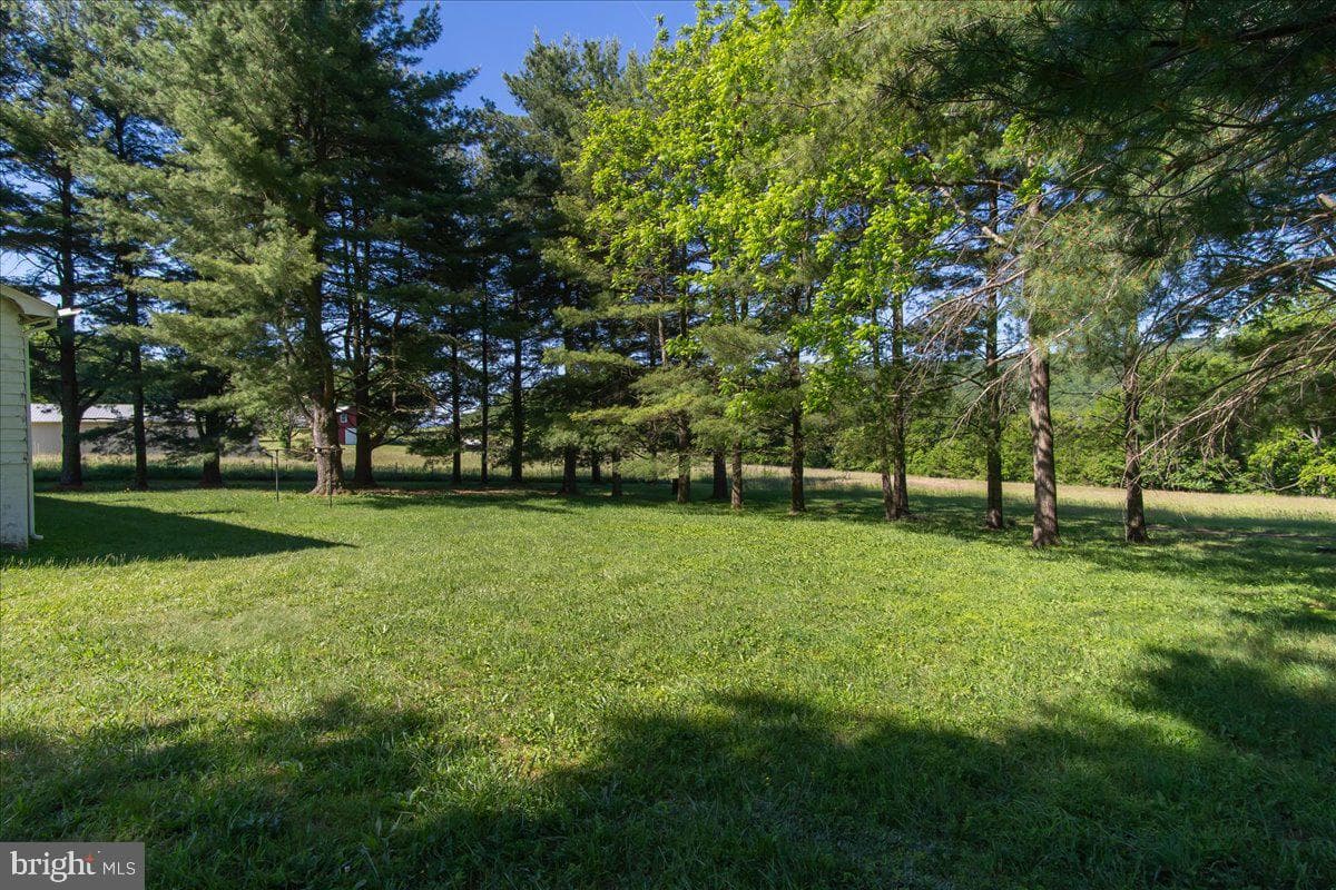 13806 Wolfsville Road photo 27